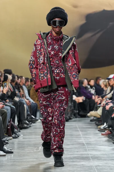 Look 47